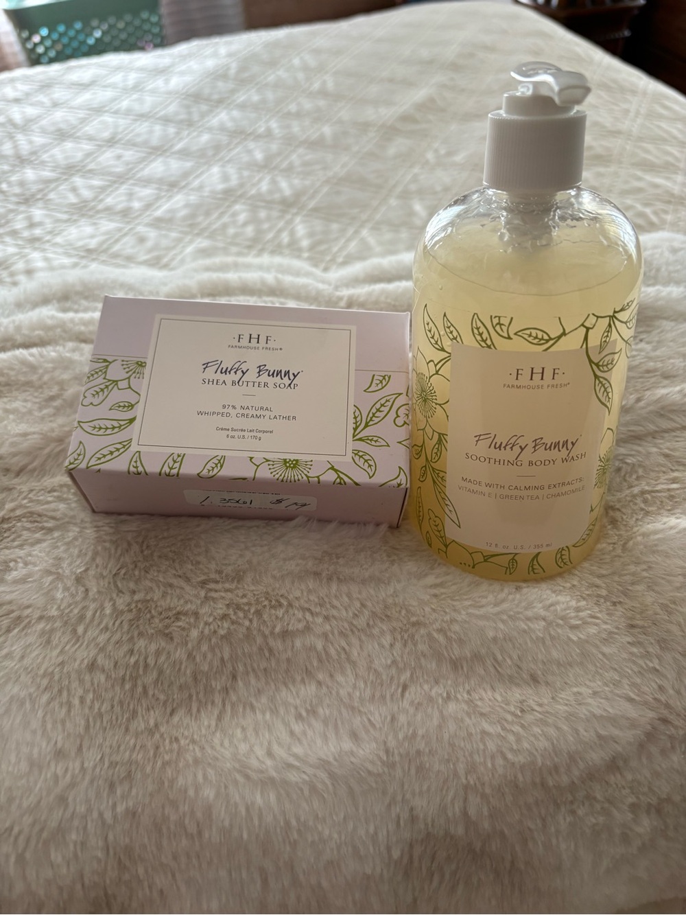 Farmhouse Fresh Fluffy Bunny Soothing Body Wash & Shea Butter Soap - Pale Yellow